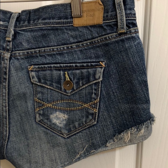 Abercrombie & Fitch Shorts size 4 - Picture 6 of 8